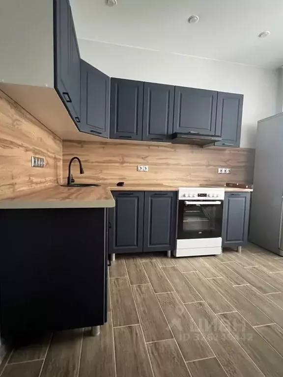 2-к кв. Воронежская область, Воронеж ул. Летчика Колесниченко, 65А ... - Фото 1