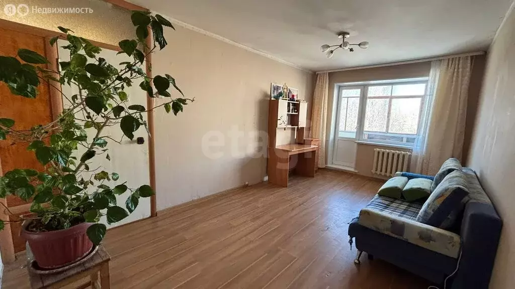 3-комнатная квартира: Пермь, улица Льва Лаврова, 18 (59.9 м) - Фото 1