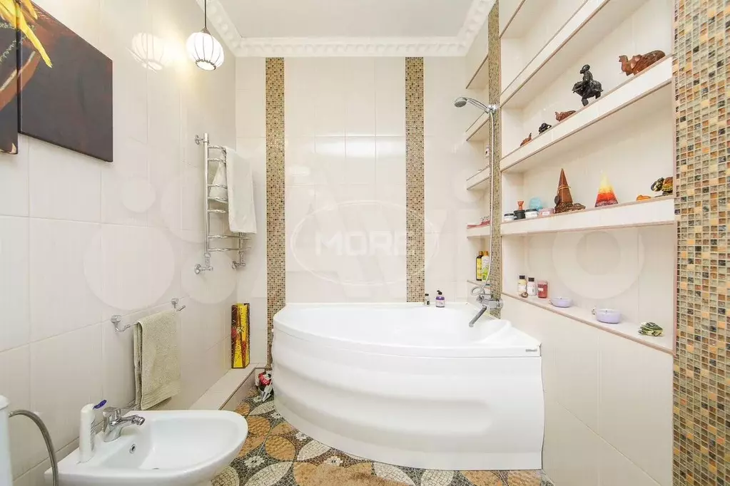 4-к. квартира, 119 м, 3/3 эт. - Фото 0