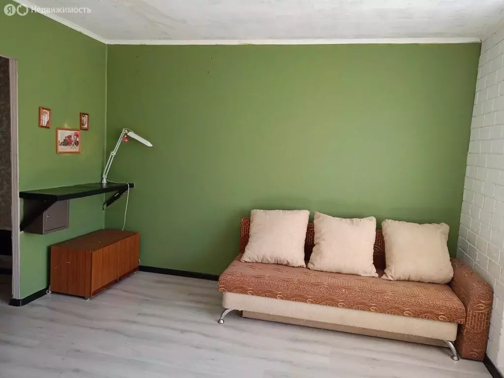 Квартира-студия: Магнитогорск, улица Зелёный Лог, 25 (24 м) - Фото 0