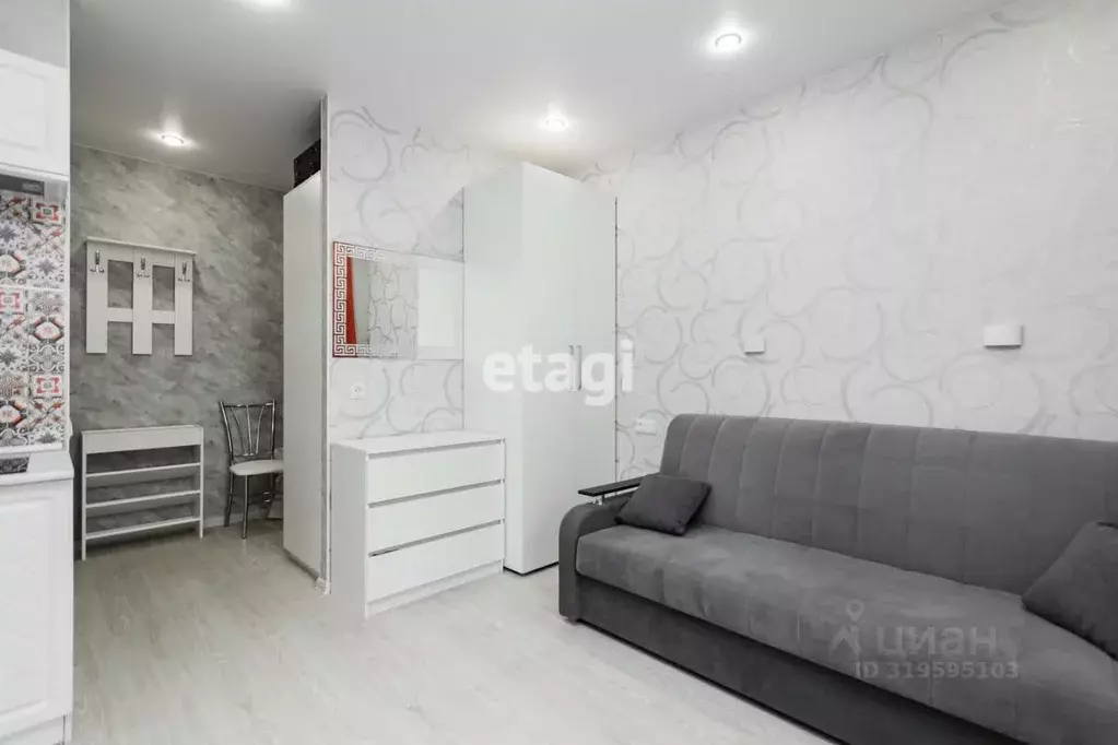 Комната Санкт-Петербург Оборонная ул., 7/20 (21.9 м) - Фото 0