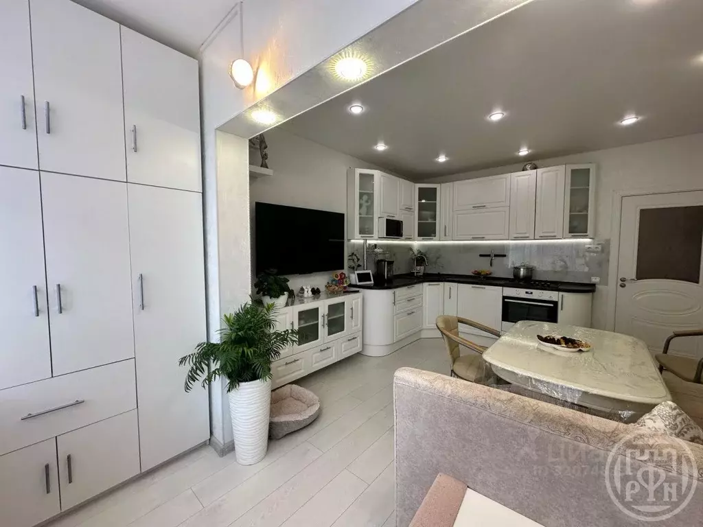 3-к кв. Ленинградская область, Всеволожск Южный мкр, ул. Центральная, ... - Фото 2