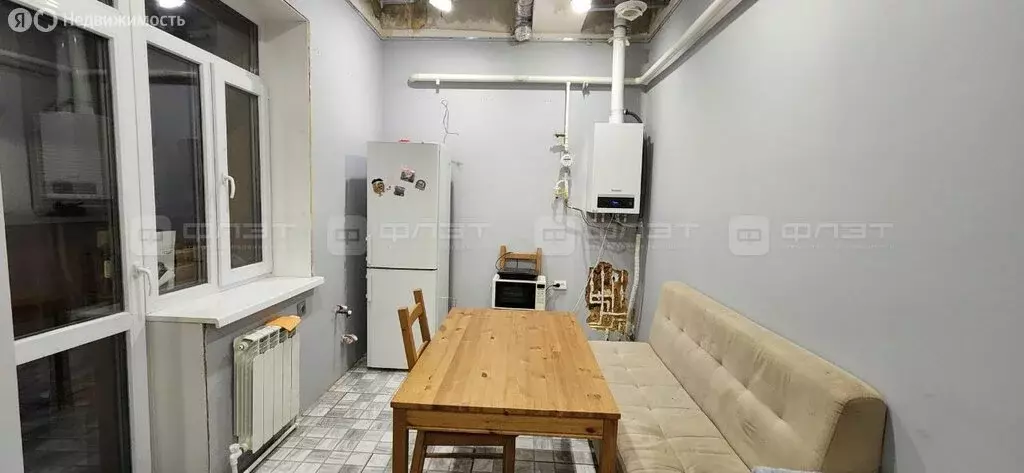 2-комнатная квартира: Казань, улица Короленко, 35А (53.3 м) - Фото 1