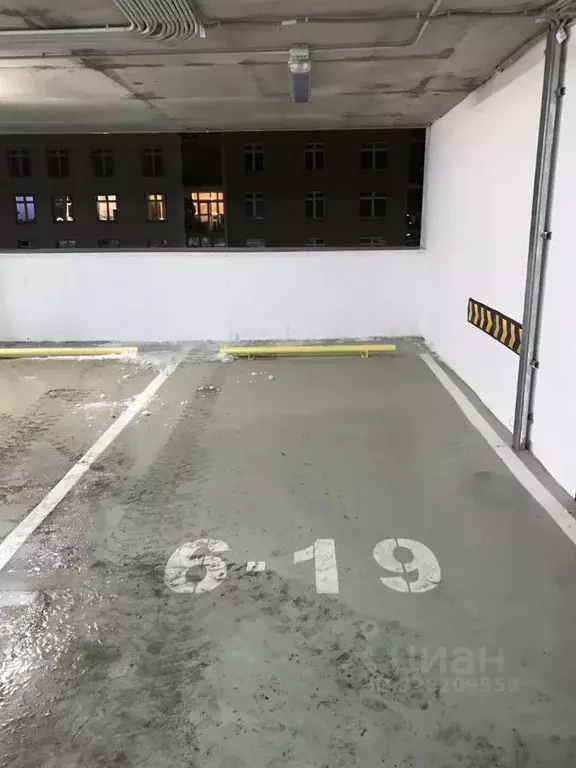 Гараж в Москва Внуковское поселение, бул. Андрея Тарковского, 1 (17 м) - Фото 1