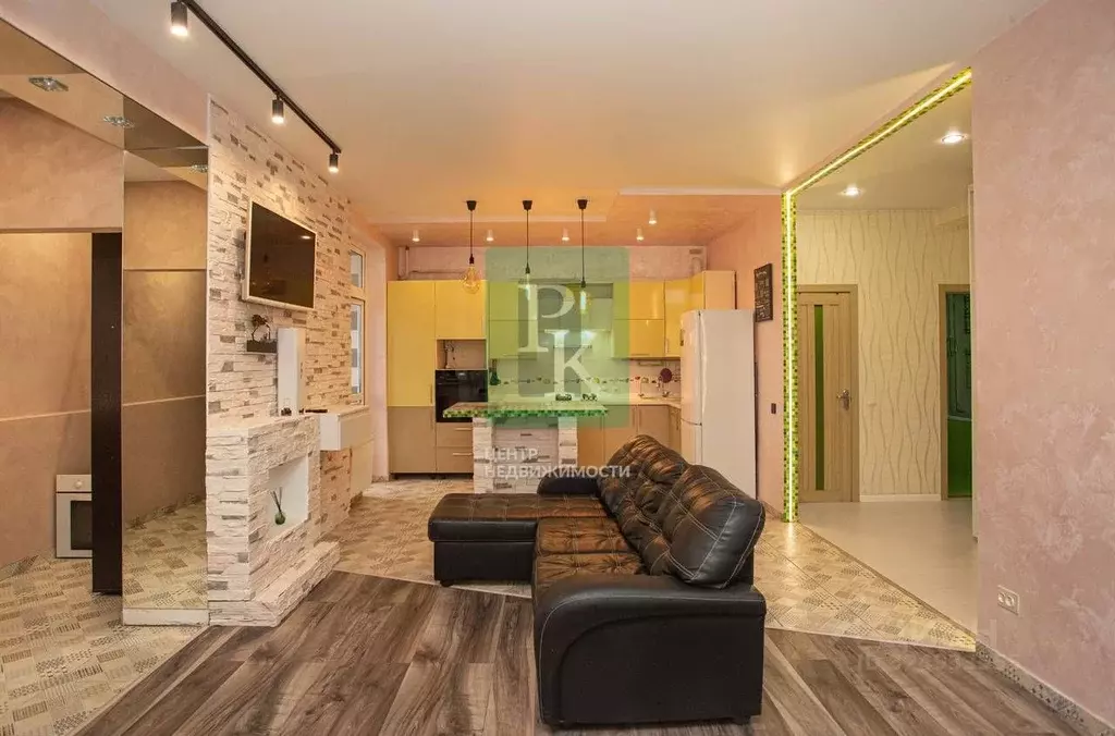 2-к кв. Севастополь ул. Тарутинская, 60 (71.5 м) - Фото 1