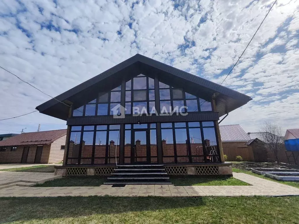 Дом в Башкортостан, Стерлитамак Солнечный мкр, ул. Школьная, 1 (113 м) - Фото 1