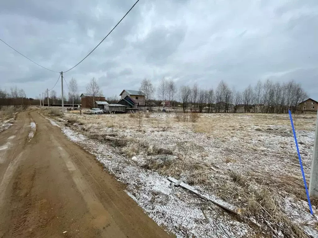 Участок в Коми, Сыктывдинский район, с. Выльгорт ул. Виталия Гилева ... - Фото 0