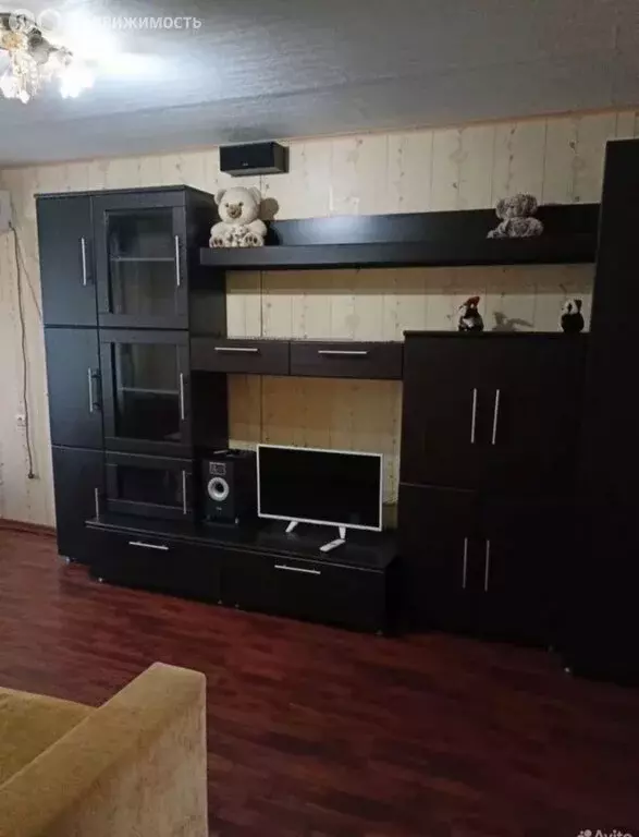 3-комнатная квартира: Волгоград, Алексеевская улица, 19 (57.5 м) - Фото 1