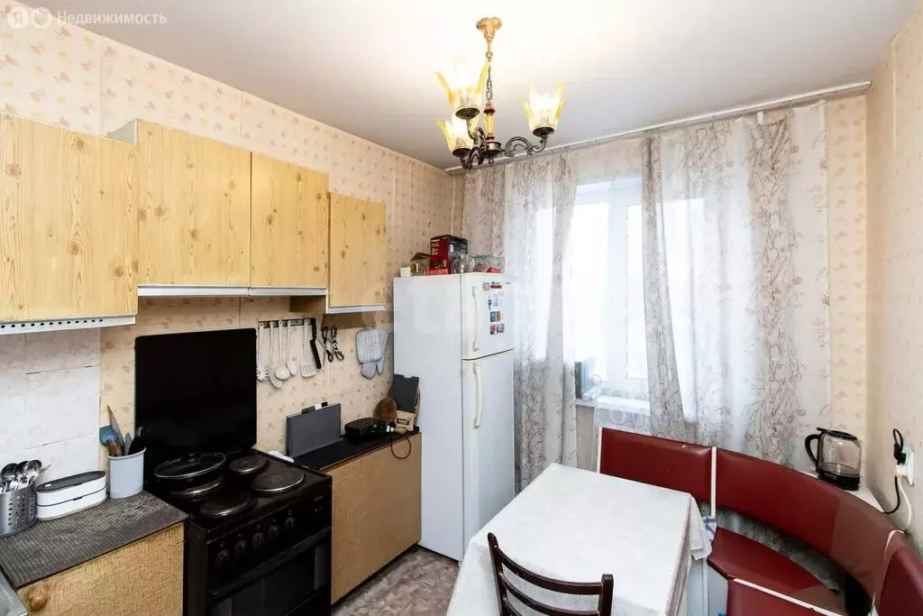 2-комнатная квартира: Тюмень, Профсоюзная улица, 32 (52.3 м) - Фото 2