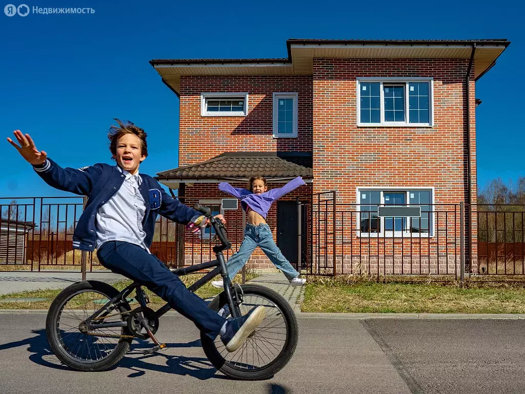 Дом в Агалатовское сельское поселение (186 м) - Фото 2