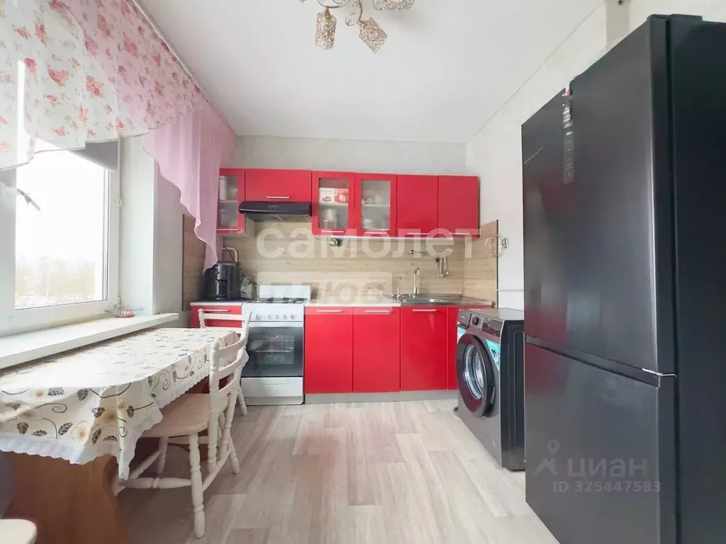 1-к кв. Брянская область, Брянск ул. 22-го съезда КПСС, 45 (36.8 м) - Фото 1