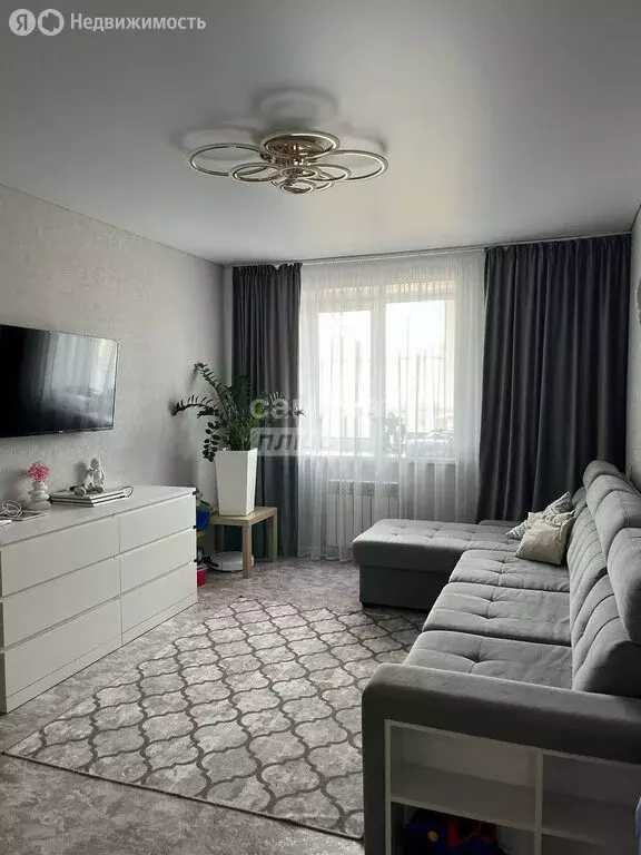 2-комнатная квартира: Октябрьский, улица Рахимьяна Насырова, 9 (56.7 ... - Фото 2