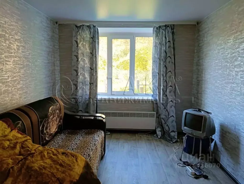 3-к кв. Ленинградская область, Лодейнопольский район, Янегское с/пос, ... - Фото 2