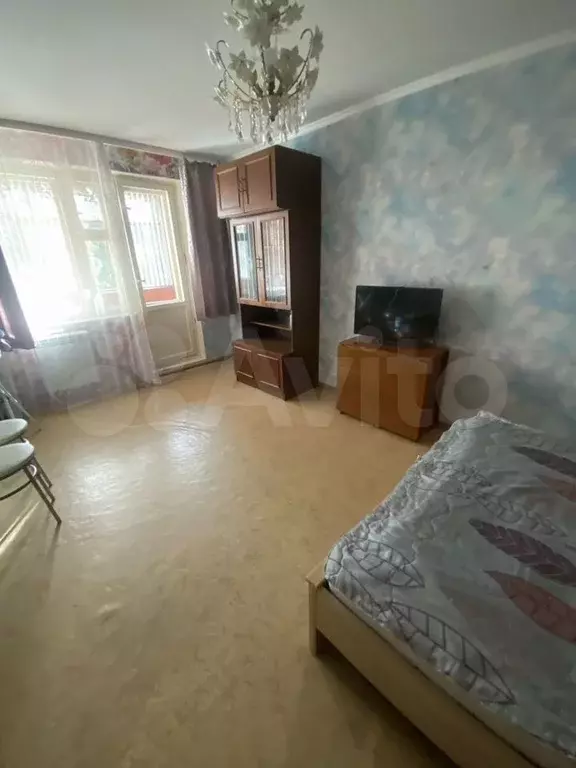 1-к. квартира, 40 м, 2/5 эт. - Фото 1