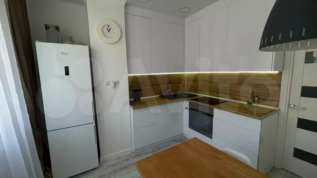 2-к. квартира, 60,2 м, 14/17 эт. - Фото 1