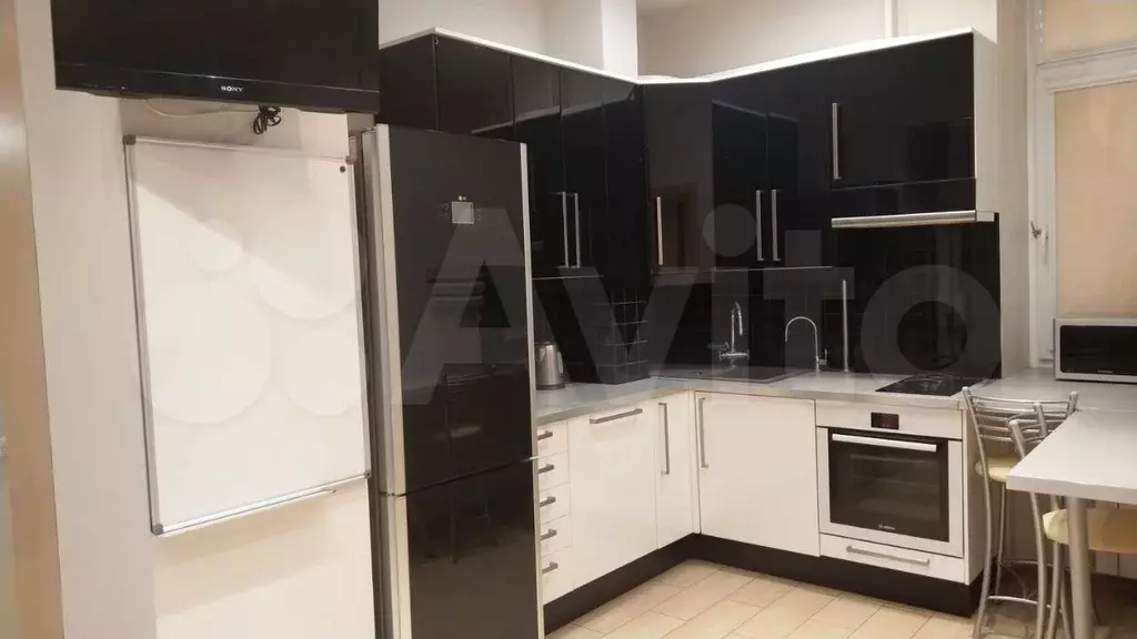 2-к. квартира, 54 м, 2/8 эт. - Фото 0