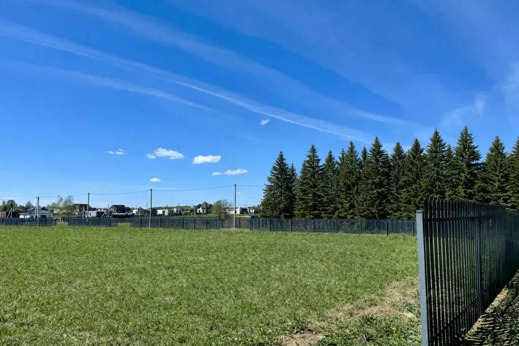 Участок в Московская область, Дмитровский муниципальный округ, д. ... - Фото 1