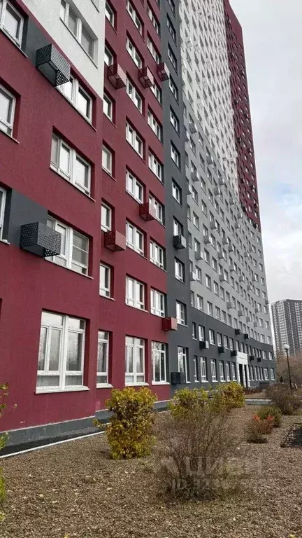 Студия Свердловская область, Екатеринбург ул. Лыжников, 3 (22.0 м) - Фото 1