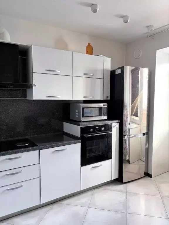 2-к кв. Марий Эл, Йошкар-Ола ул. Карла Маркса, 126 (64.0 м) - Фото 1