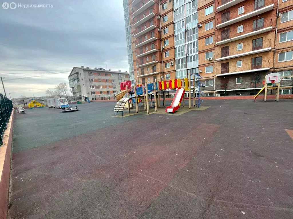 1-комнатная квартира: Уссурийск, улица Сергея Ушакова, 8В (42.4 м) - Фото 1