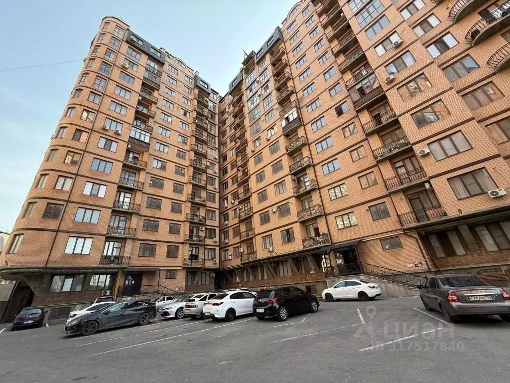 2-к кв. Дагестан, Махачкала ул. Даниялова, 120А (95.0 м) - Фото 0