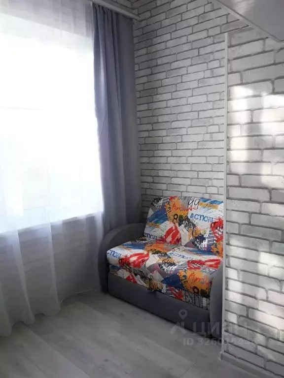 Студия Приморский край, Владивосток ул. Арсеньева, 4 (14.2 м) - Фото 2