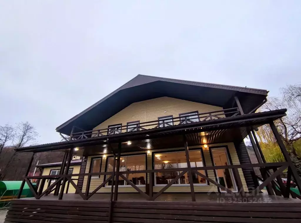 Дом в Воронежская область, Рамонский район, Айдаровское с/пос, с. ... - Фото 1