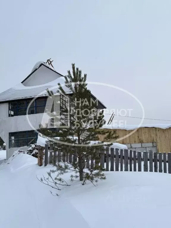 Дом в Пермский край, Кудымкарский район, пос. Быстрый ул. Лукинская, 3 ... - Фото 1