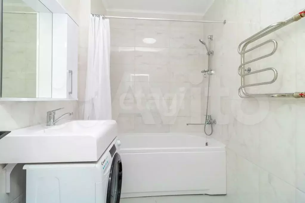 1-к. квартира, 40 м, 2/4 эт. - Фото 1