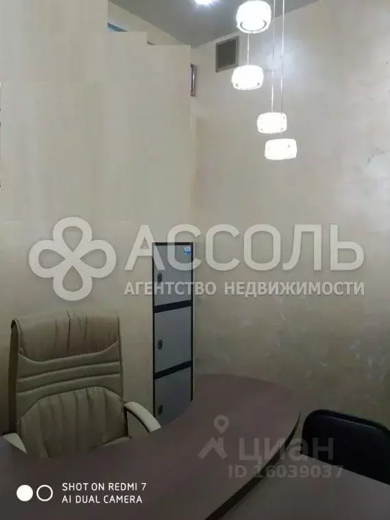 Офис в Омская область, Омск ул. 10 лет Октября, 145А (55 м) - Фото 1