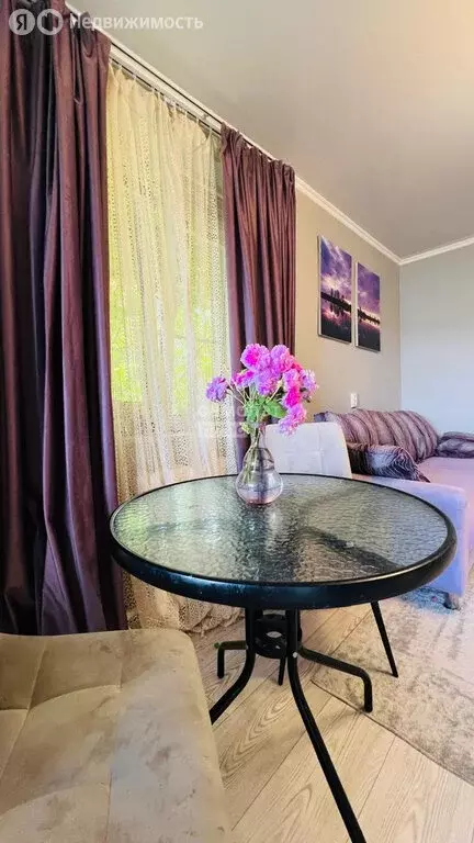 Дом в село Крутогорье, Набережная улица, 8 (70 м) - Фото 0