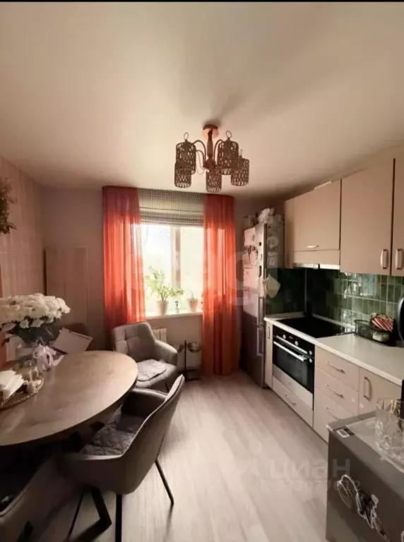 2-к кв. Тюменская область, Тюмень ул. Александра Логунова, 20 (49.9 м) - Фото 1