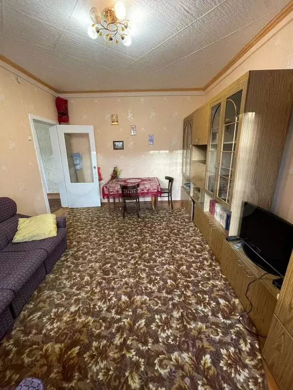 3-к. квартира, 70 м, 2/2 эт. - Фото 1