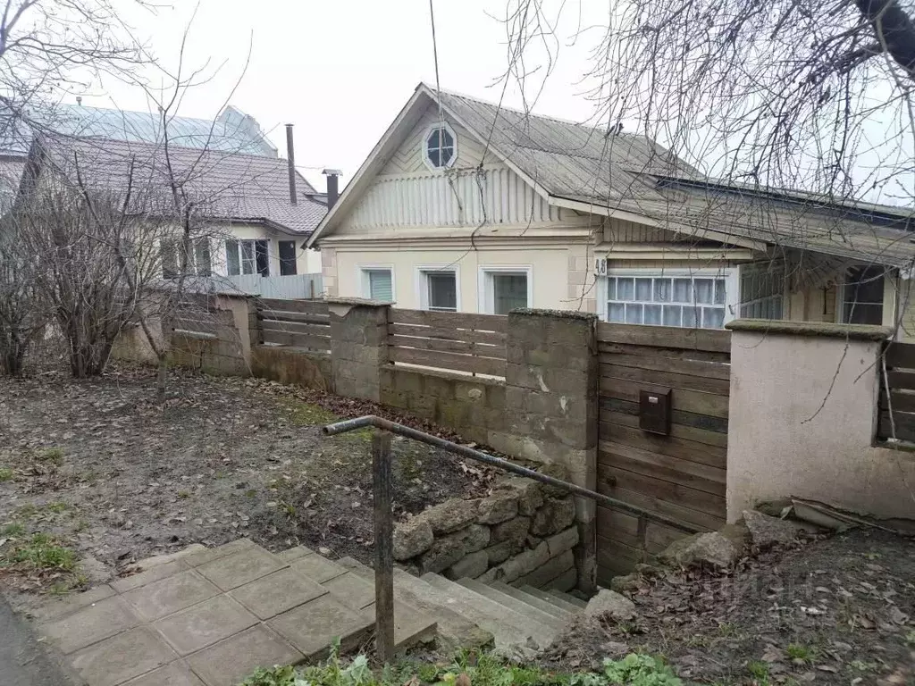 Дом в Курская область, Железногорск Курская ул. (49 м) - Фото 1