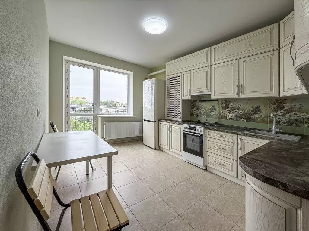 Продаётся 2-к квартира, 70 м - Фото 0