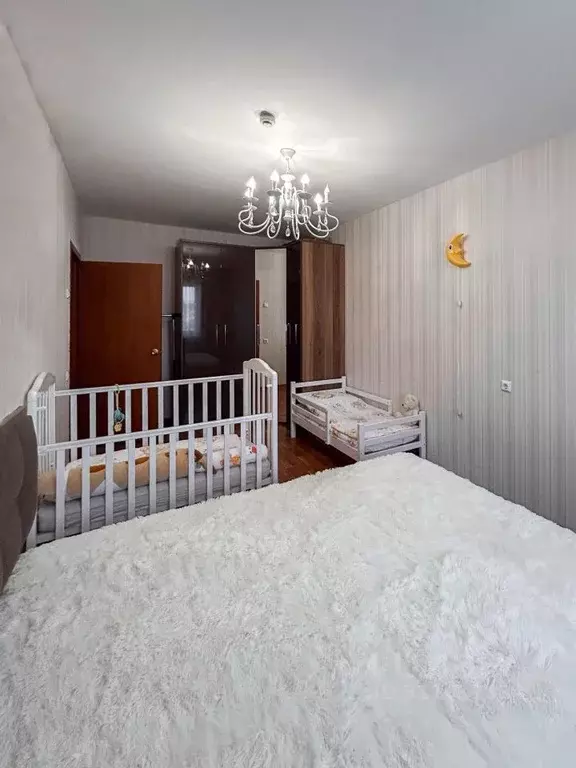 2-к кв. Челябинская область, Копейск ул. Кирова, 18Б (65.1 м) - Фото 1