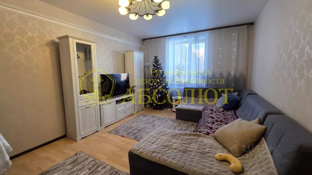 3-к кв. Свердловская область, Ревда ул. Максима Горького, 30 (81.7 м) - Фото 1