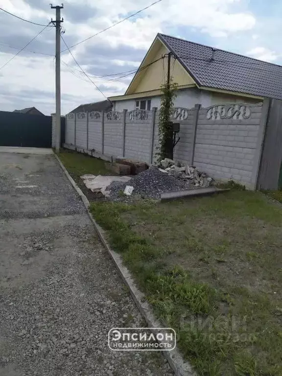 Дом в Курская область, Поселок Горшечное муниципальное образование, ... - Фото 0