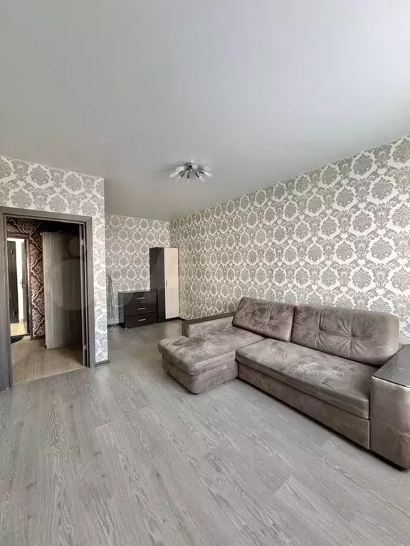 1-к. квартира, 38 м, 2/5 эт. - Фото 1