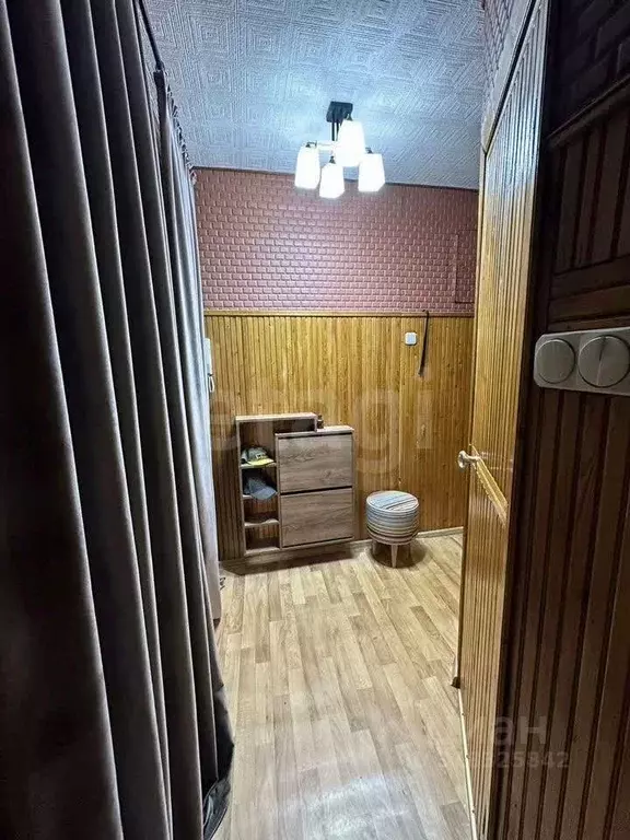3-к кв. Санкт-Петербург пос. Шушары, Школьная ул., 2 (56.0 м) - Фото 0