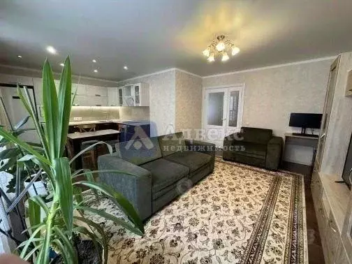 3-к кв. Тюменская область, Тюмень проезд Тихий, 4 (75.0 м) - Фото 2