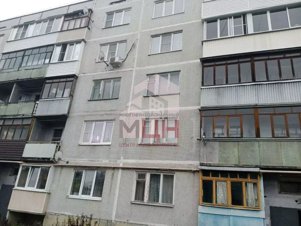 3-комнатная квартира: посёлок городского типа Радченко, 13 (74 м) - Фото 1