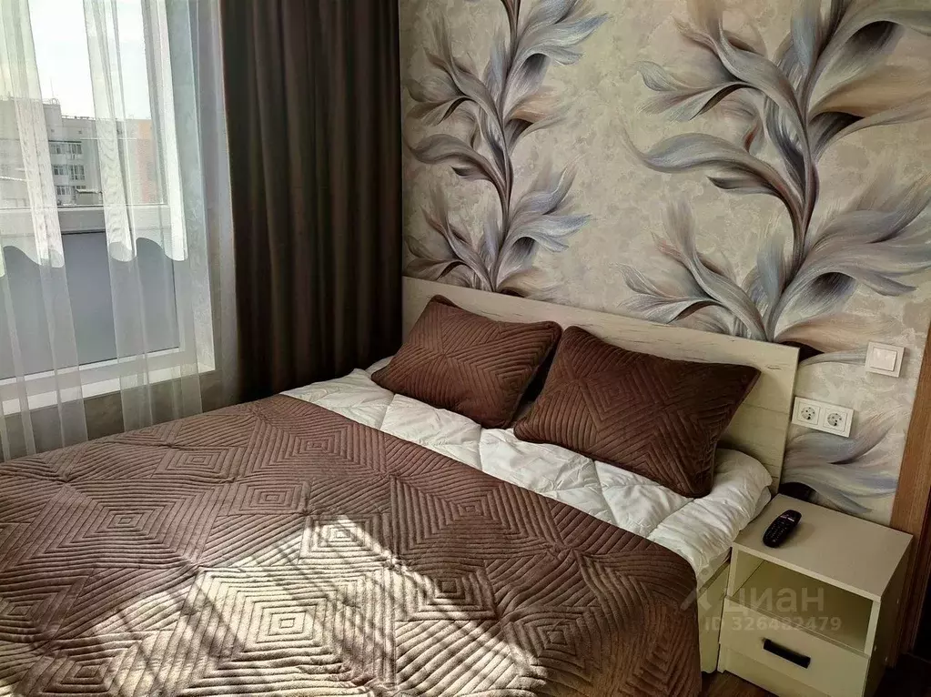 2-к кв. Крым, Симферополь просп. Александра Суворова, 15к11 (45.0 м) - Фото 1