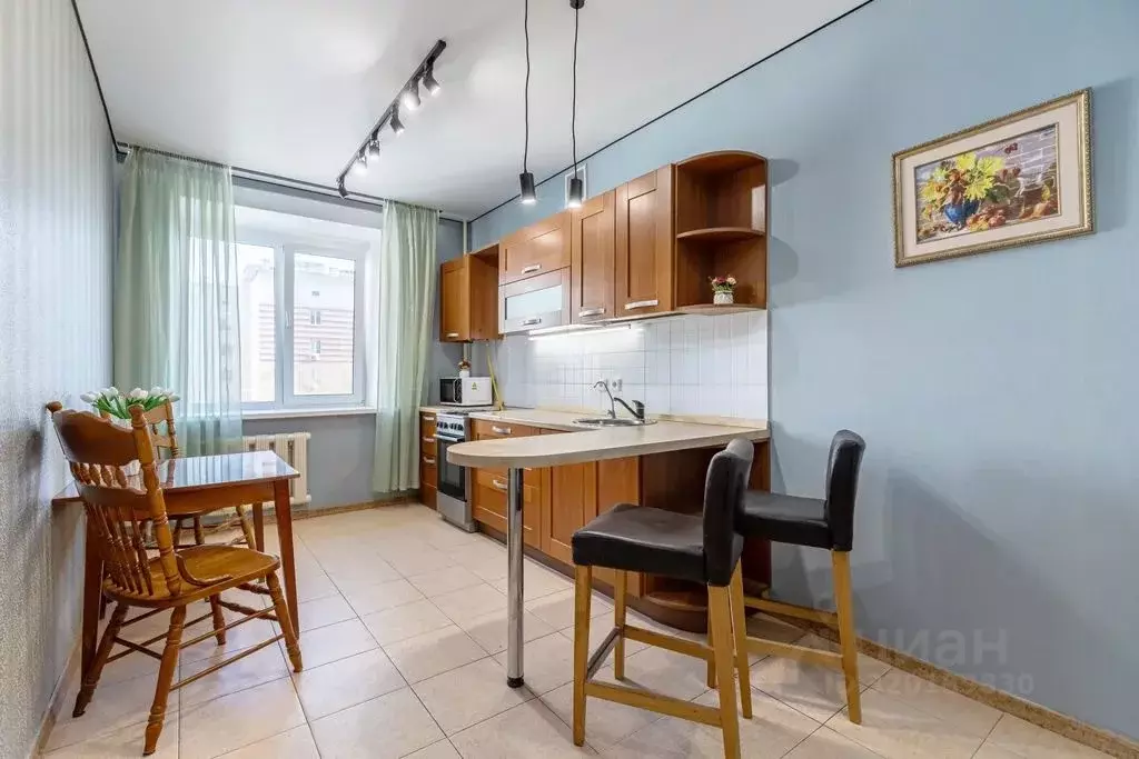 2-к кв. Татарстан, Казань ул. Абсалямова, 13 (80.0 м) - Фото 1
