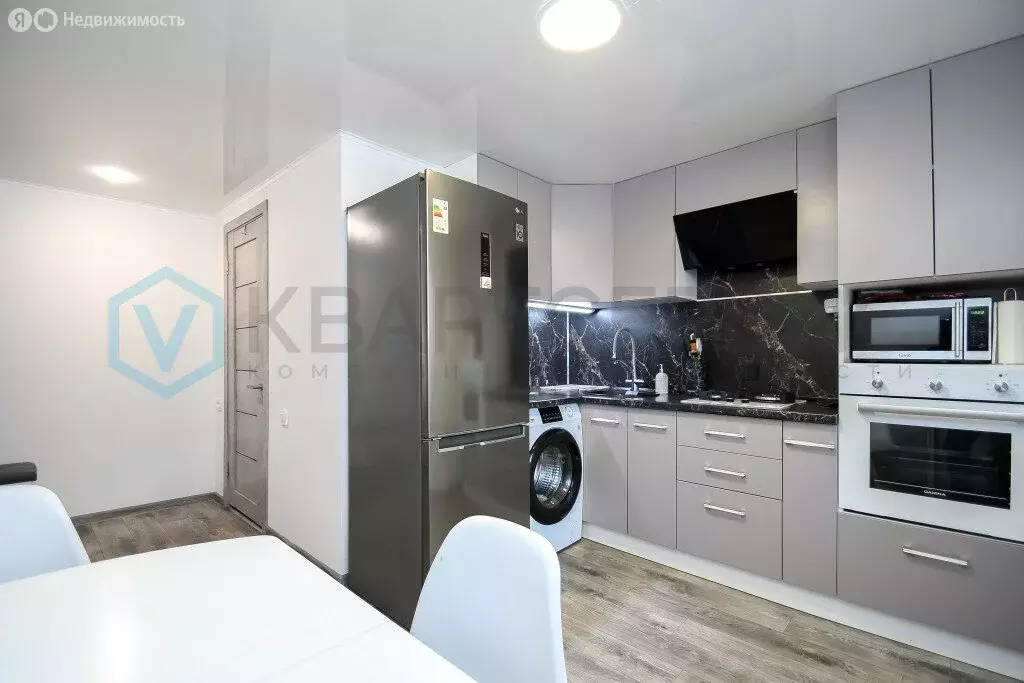 1-комнатная квартира: Омск, 4-я Любинская улица, 42А (32.9 м) - Фото 1