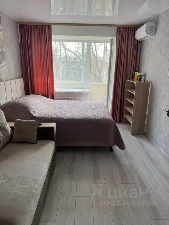 1-к кв. Хабаровский край, Хабаровск Амурский бул., 51 (30.0 м) - Фото 0