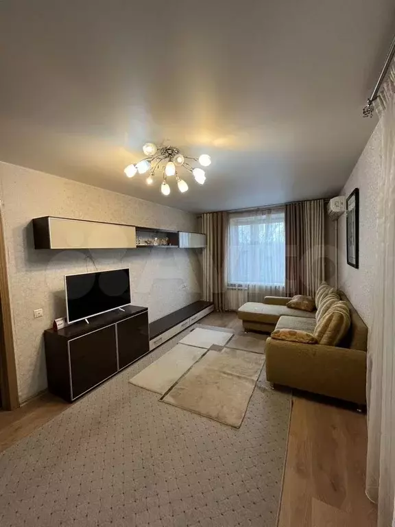 2-к. квартира, 50 м, 7/9 эт. - Фото 0