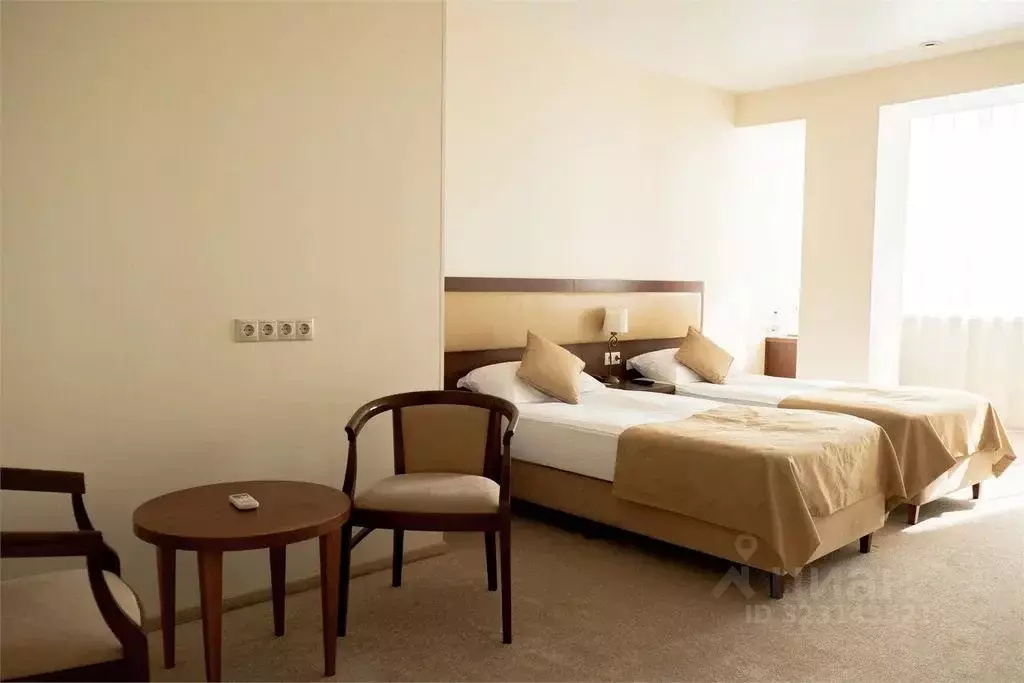 Комната Ханты-Мансийский АО, Сургут ул. Гагарина, 12 - Фото 1