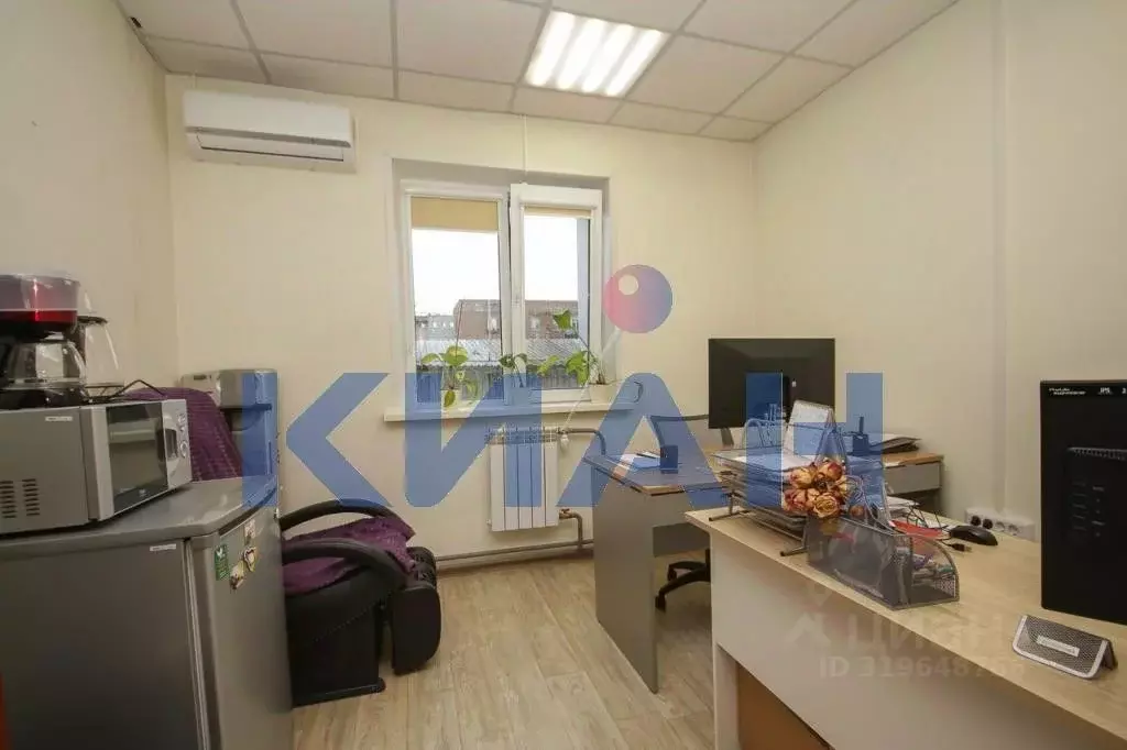 Офис в Красноярский край, Красноярск ул. Республики, 72Вс6 (60 м) - Фото 0