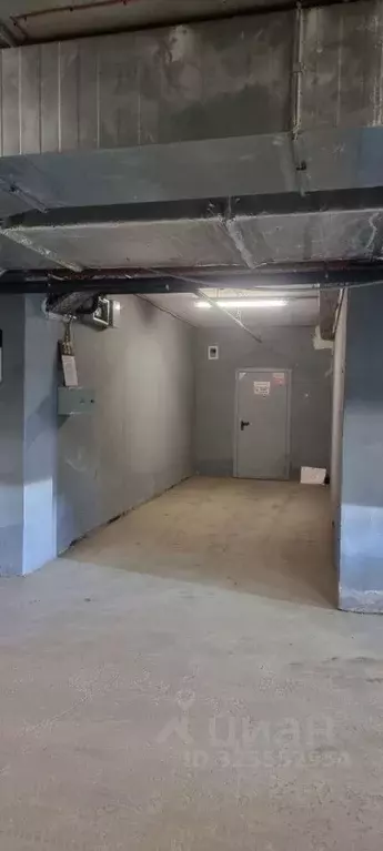 Гараж в Свердловская область, Екатеринбург ул. Белинского, 108 (18 м) - Фото 1